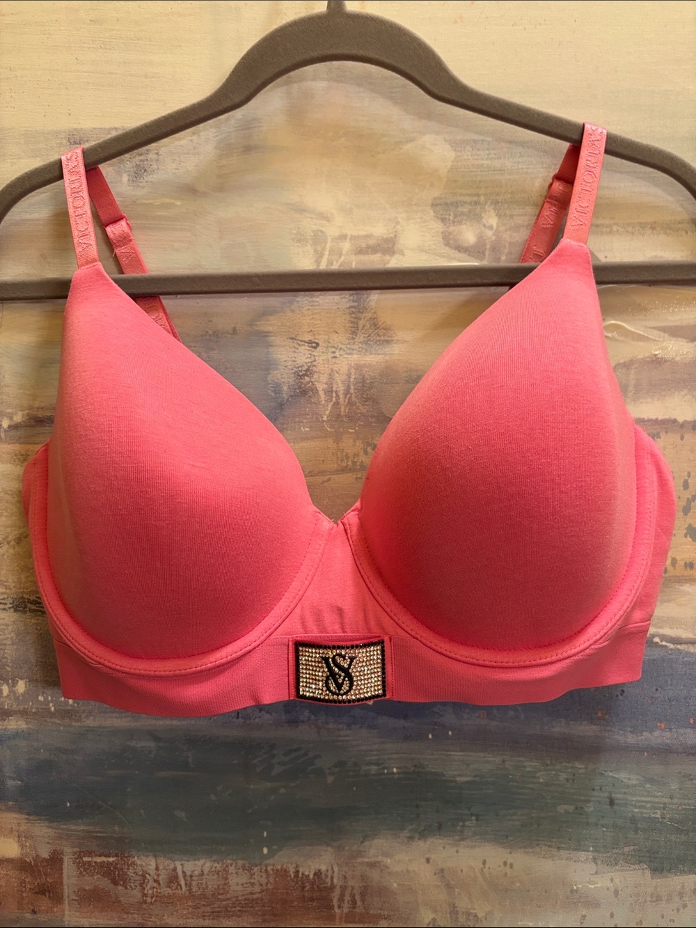 Victoria's Secret Coral Pink Padded Logo Bra
